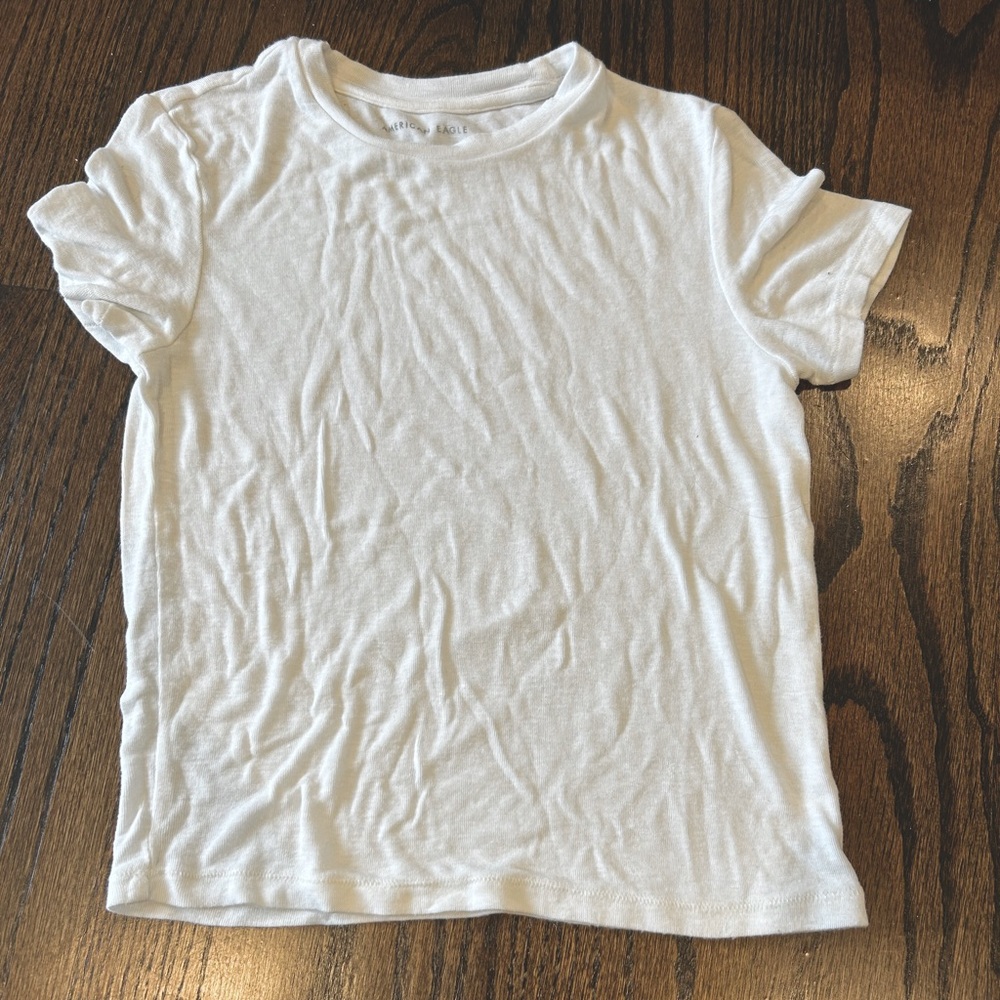 Perfect T-shirt basic white stretchy material never worn - Picture 1 of 4